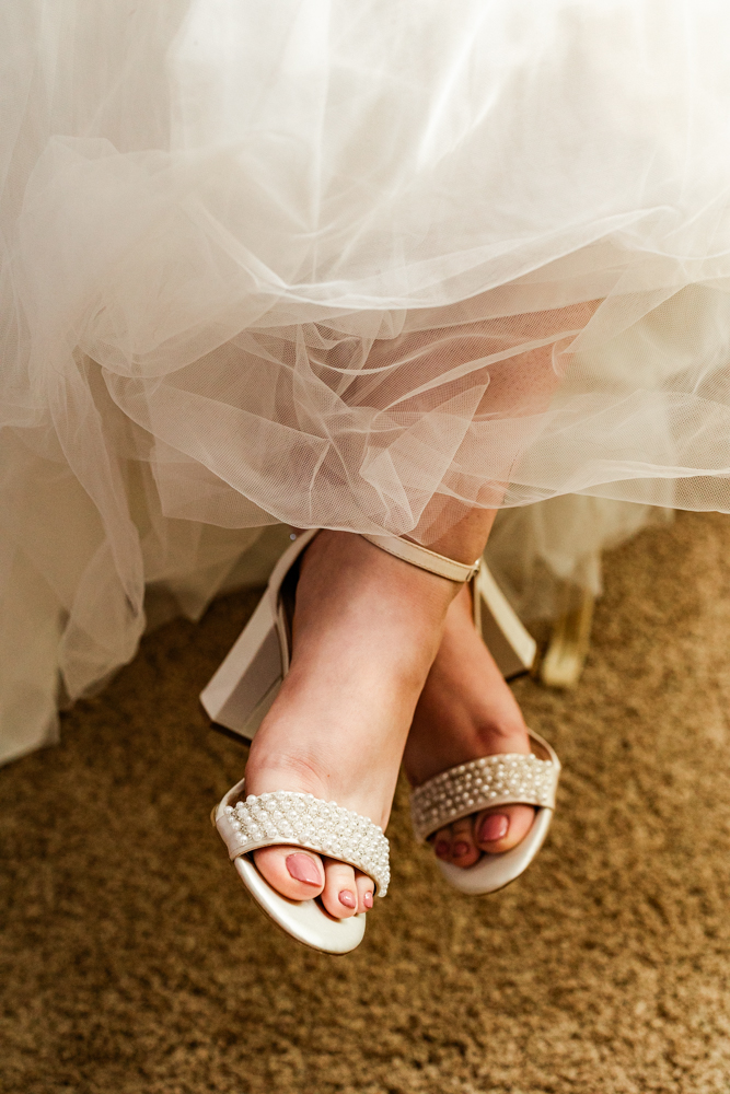 Wedding shoes with pearls