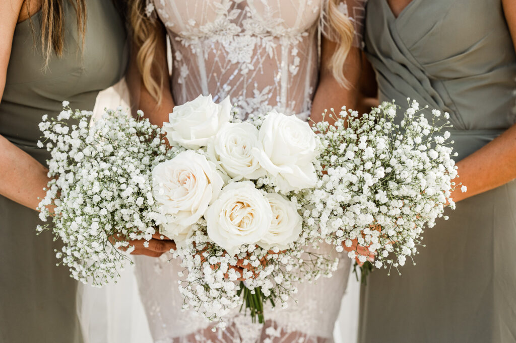 The Bridge Building bride's bouquet