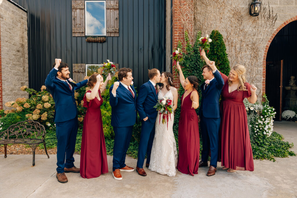 Photos of wedding party at Tayvin Gardens in Smiths Grove, Kentucky