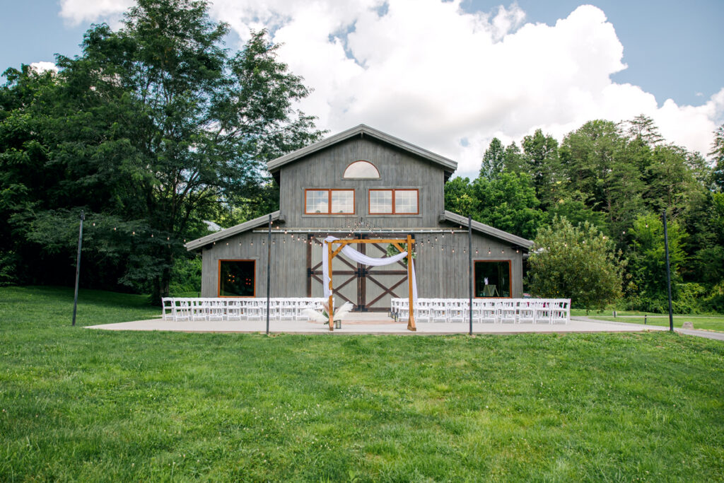 View of the ceremony space and barn at 4 Points Farm in Sevierville, TN
